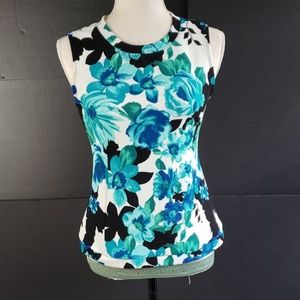Jules & Leopold elegant flowered top.  Size XS